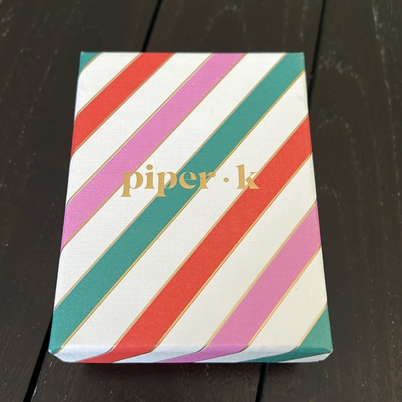 Piper K Earrings - Picture 7 of 7